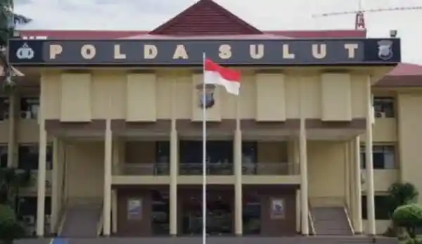 PETI Alason Menggila! Uce Watuseke Alias Uce/Ungke Diduga Operasikan 2 Ekskavator dan Tampung Solar Ilegal, Polda Sulut Diminta Bertindak