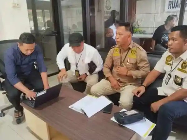 Ketum LIN Sambangi Kejari Sorong, Pertanyakan Pemberitaan Proyek Puskesmas Maybrat dan Dugaan Korupsi KONI
