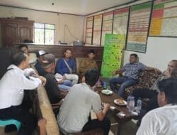 Ketika Ibu-Ibu, Pemuda, dan Sesepuh Bersatu: Momen Berharga di Balai Desa Ngepon