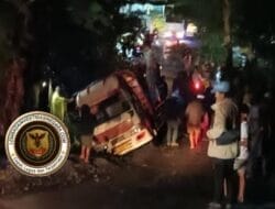 Hindari Truk Terguling, Mobil Mundur Sendiri: Risqi Alami Luka Parah di Tengah Jalan Ekstrim Srimulyo