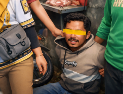 Diduga Curi Motor Pedagang Telur di Pasar Wonorejo, Pria Asal Grati Diamankan Warga